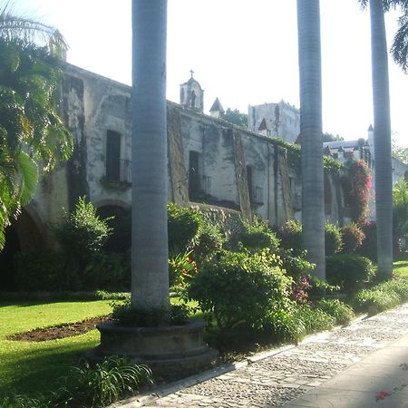 Hotel Hacienda Vista Hermosa Tequesquitengo Exterior photo